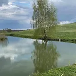 Nad Jeziorem Silickim Ilinscy Farm stay