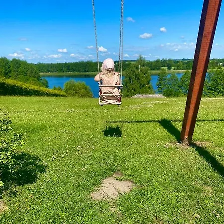 Nad Jeziorem Silickim Ilinscy Lantgård Silice