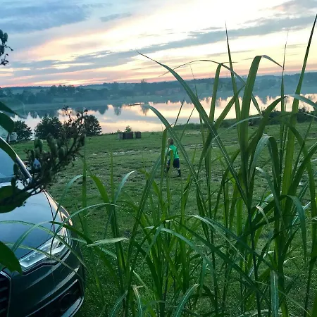 Nad Jeziorem Silickim Ilinscy *