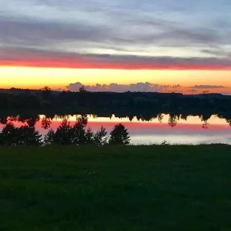 Vakantieboerderij Nad Jeziorem Silickim Ilinscy Silice