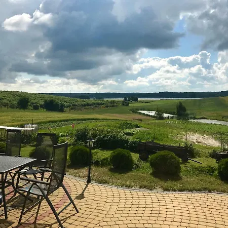 农家乐 Nad Jeziorem Silickim Ilinscy